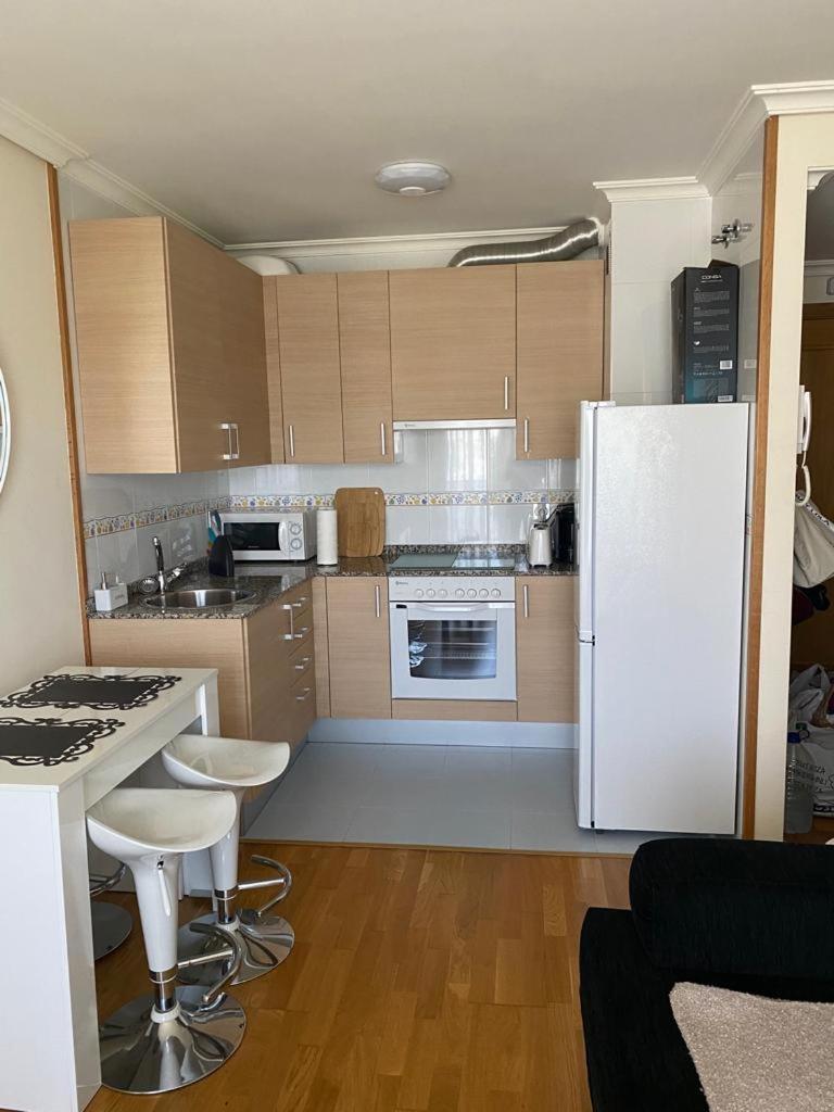 Recuncho Costeiro Apartment *
